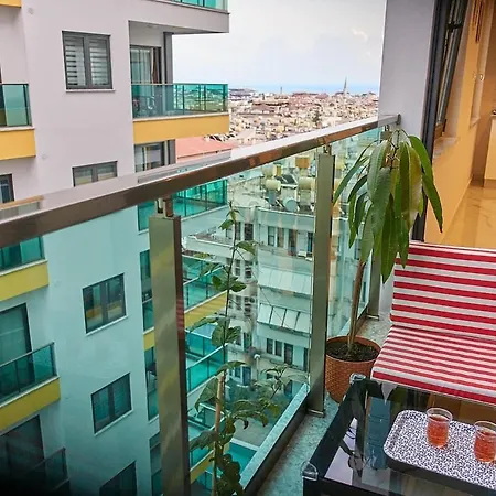 Апартаменты Tower Sea&mountain View